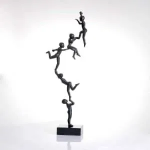 Escultura de metal abstrata de destaque decorativo