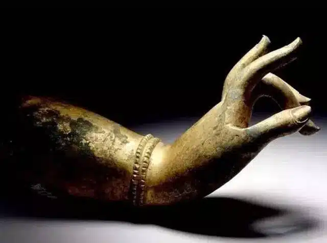 The Beauty of Buddha's Hand: Chinese Buddha's Hand Statue 11 b30fa7c53b4643a5b61ec18625f0bb88